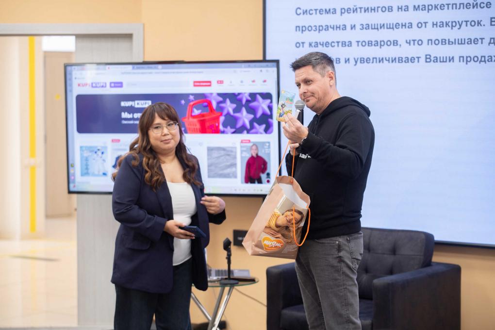 В Омске представили первый городской маркетплейс для покупок у местных производителей