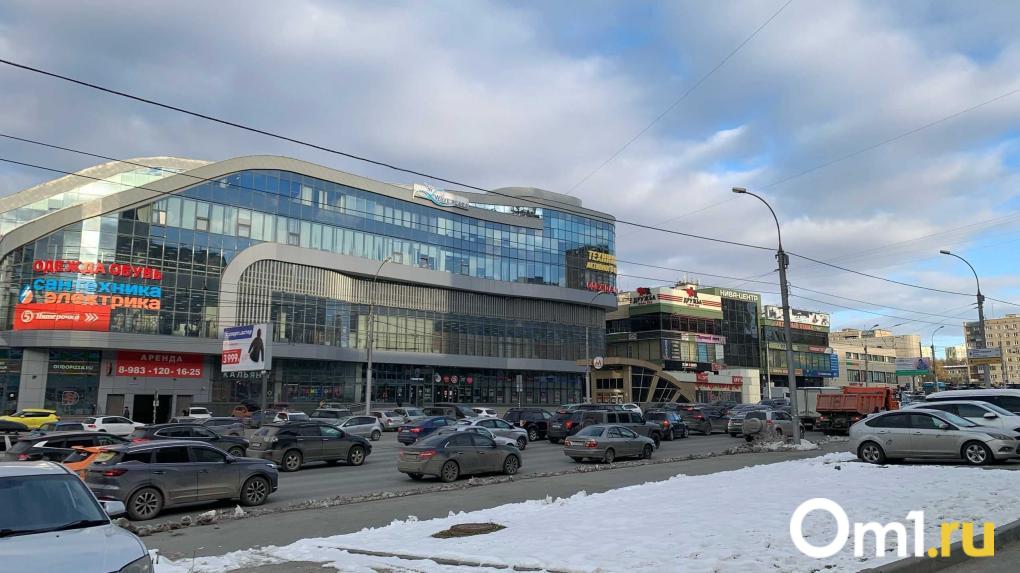 Мигранты, православные храмы и «Поле чудес» — как живёт Дзержинский район Новосибирска? Показываем самые необычные места