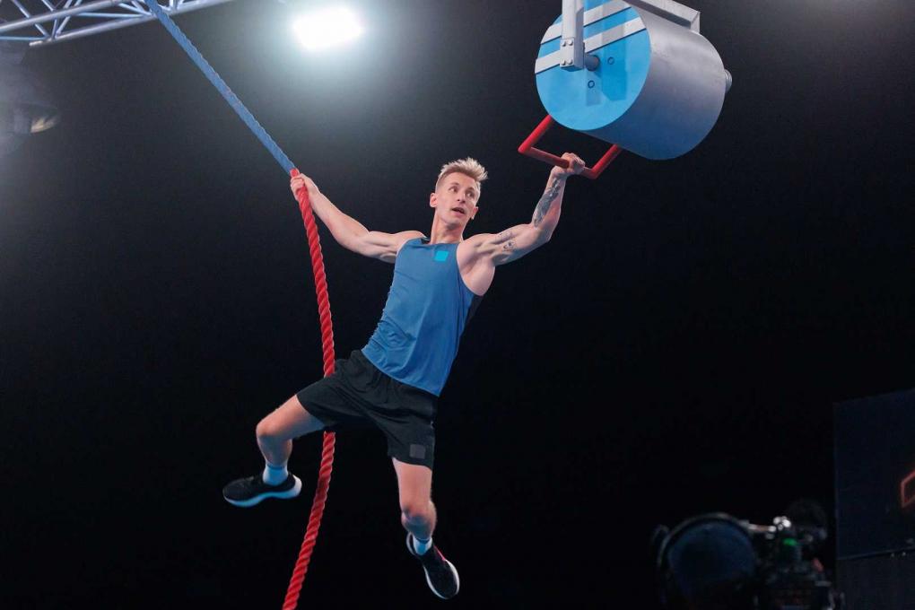 «Мой шанс изменить жизнь»: новосибирский таксист может выиграть 5 млн рублей в шоу СТС