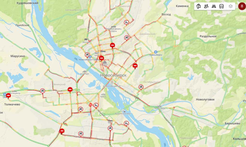 На работу не доехать: восьмибалльные пробки сковали Новосибирск утром 11 ноября