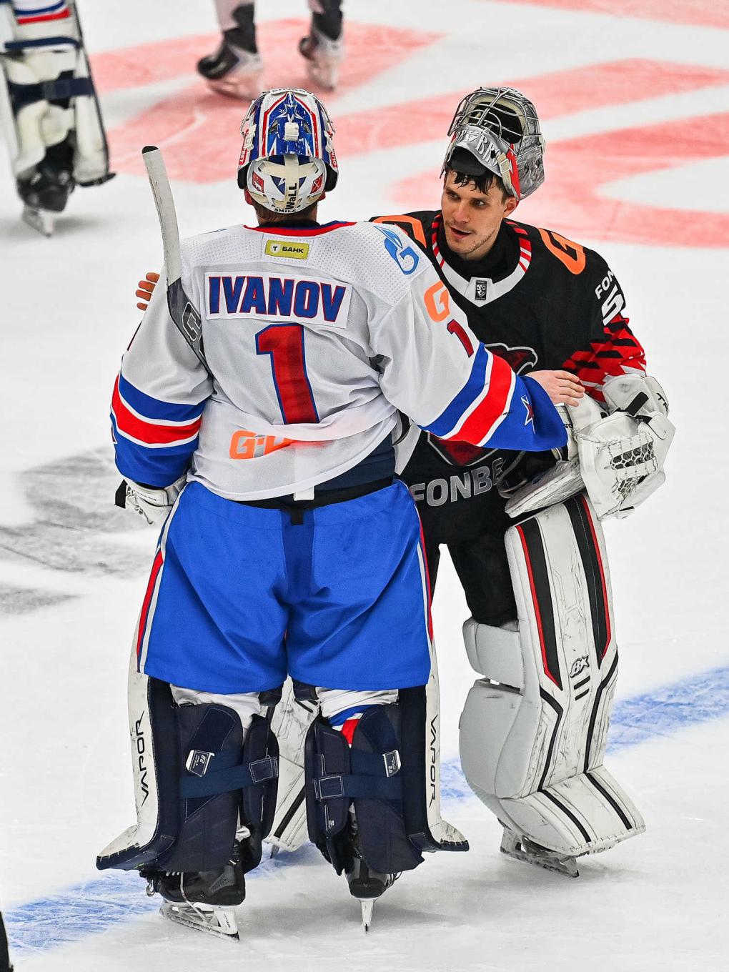 «Авангард» проиграл СКА в матче в честь 75-летия омского хоккея