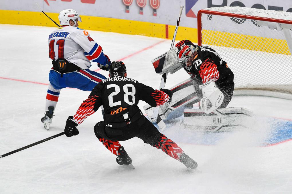 «Авангард» проиграл СКА в матче в честь 75-летия омского хоккея