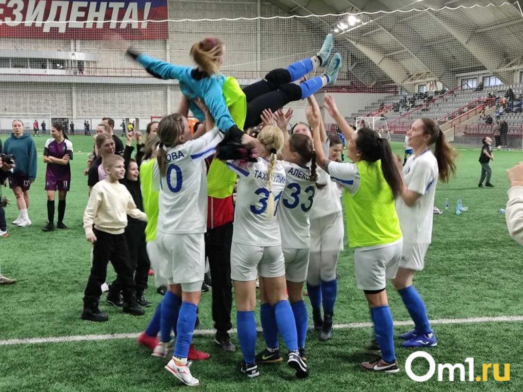 В Омске прошёл фестиваль футбольных мам