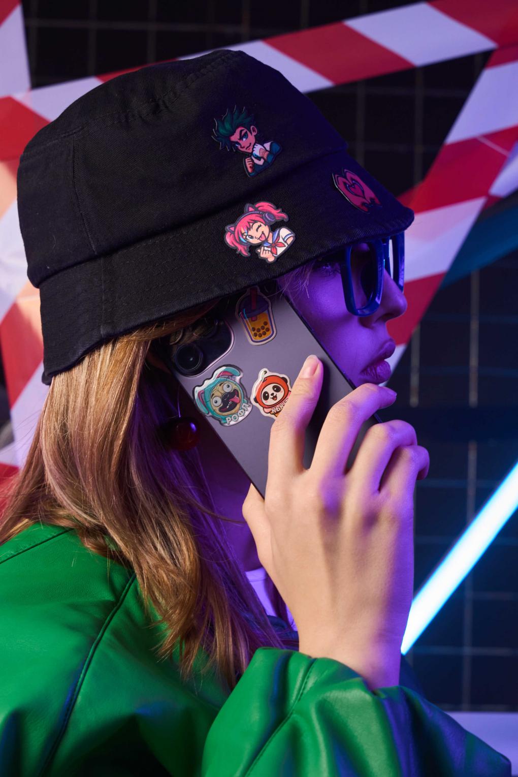 Новая трендовая акция «Блогерсы» уже в магазинах: модная коллекция аксессуаров в «Пятёрочке»