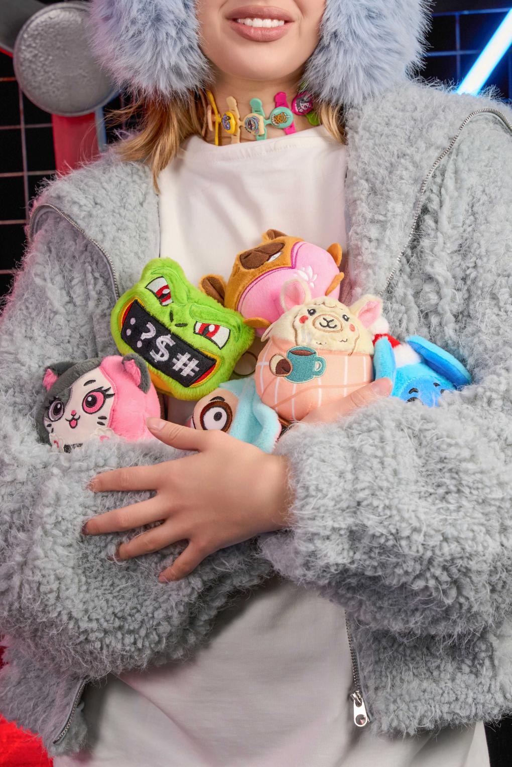 Новая трендовая акция «Блогерсы» уже в магазинах: модная коллекция аксессуаров в «Пятёрочке»