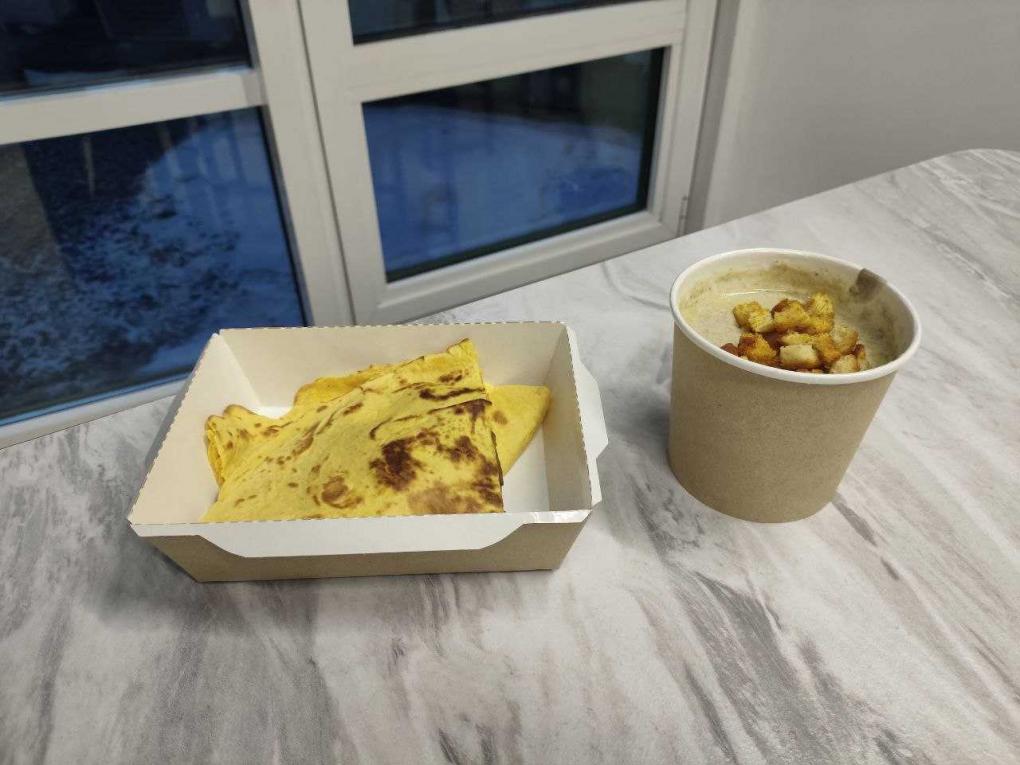 Эксперимент: заказываю еду по советам нейросети. Что получилось?