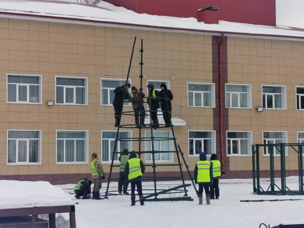 Новогодняя ярмарка и праздничные концерты — как встречают Новый год в городах Новосибирской области