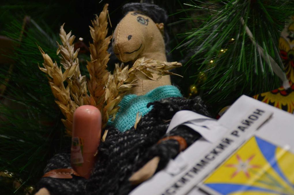 Новогодняя ярмарка и праздничные концерты — как встречают Новый год в городах Новосибирской области