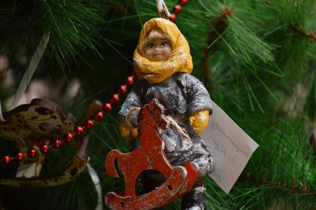 Новогодняя ярмарка и праздничные концерты — как встречают Новый год в городах Новосибирской области