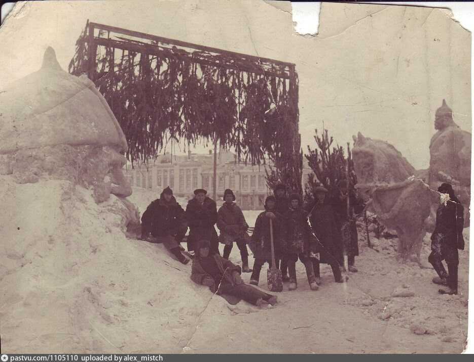 Праздник приходил к ним: как омичи отмечали Новый год в СССР?