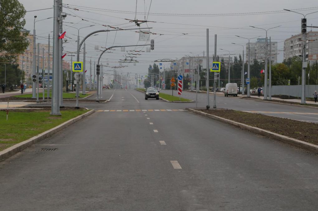 Новые улицы, благоустройство, дорожная техника