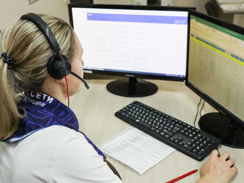 «Светлая линия» — единый номер по вопросам электроснабжения для клиентов «Россети Новосибирск»