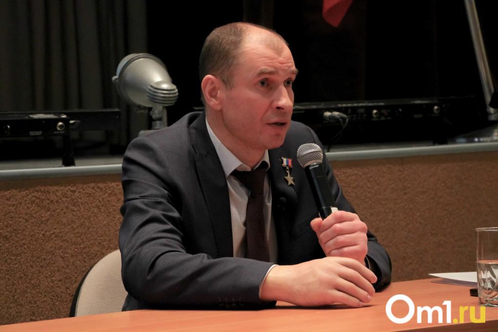 В омском филиале РАНХиГС прошла встреча с Героем РФ Дмитрием Перминовым