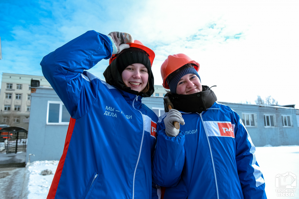 Более 2800 участников студенческих отрядов Омской области получают бесплатное образование в рамках профессионального обучения РСО