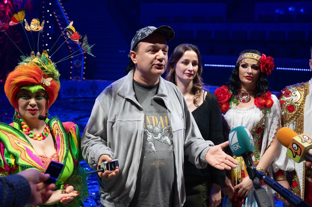 Заключительные представления легендарного шоу Гии Эрадзе «5 континентов» в Новосибирске