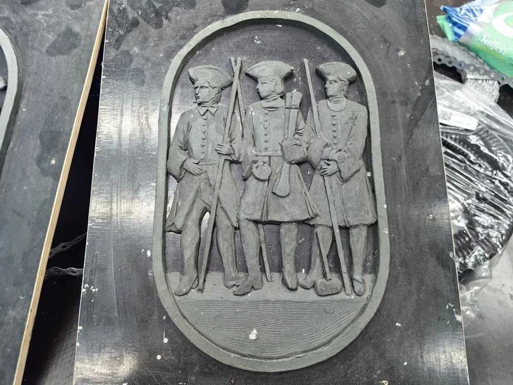 Тот же шар, только в металлический профиль. В минкульте показали, какой будет новая «Держава» у речного вокзала