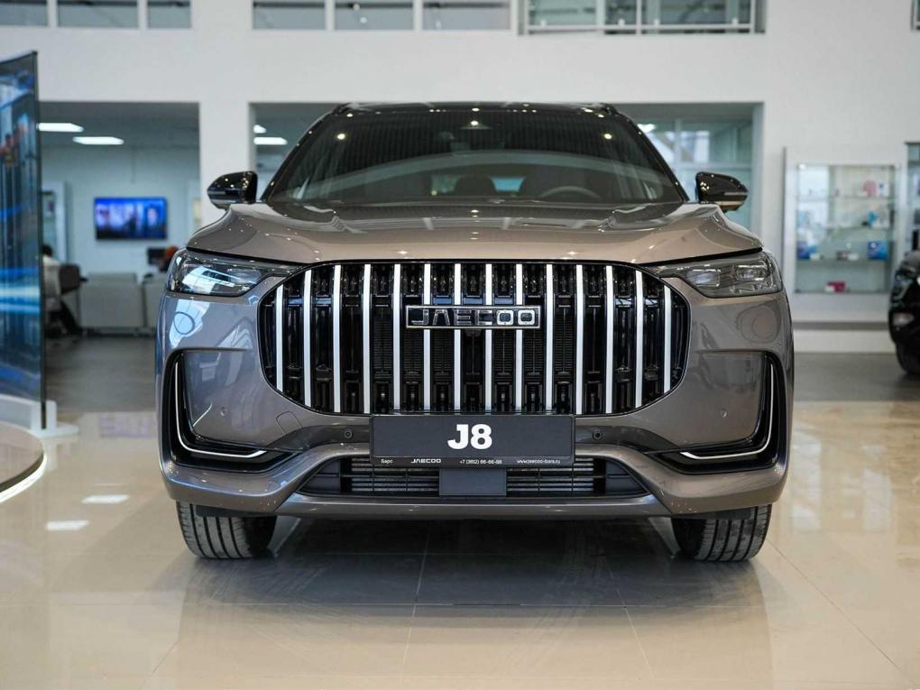 Флагман из будущего: JAECOO J8 в Омске
