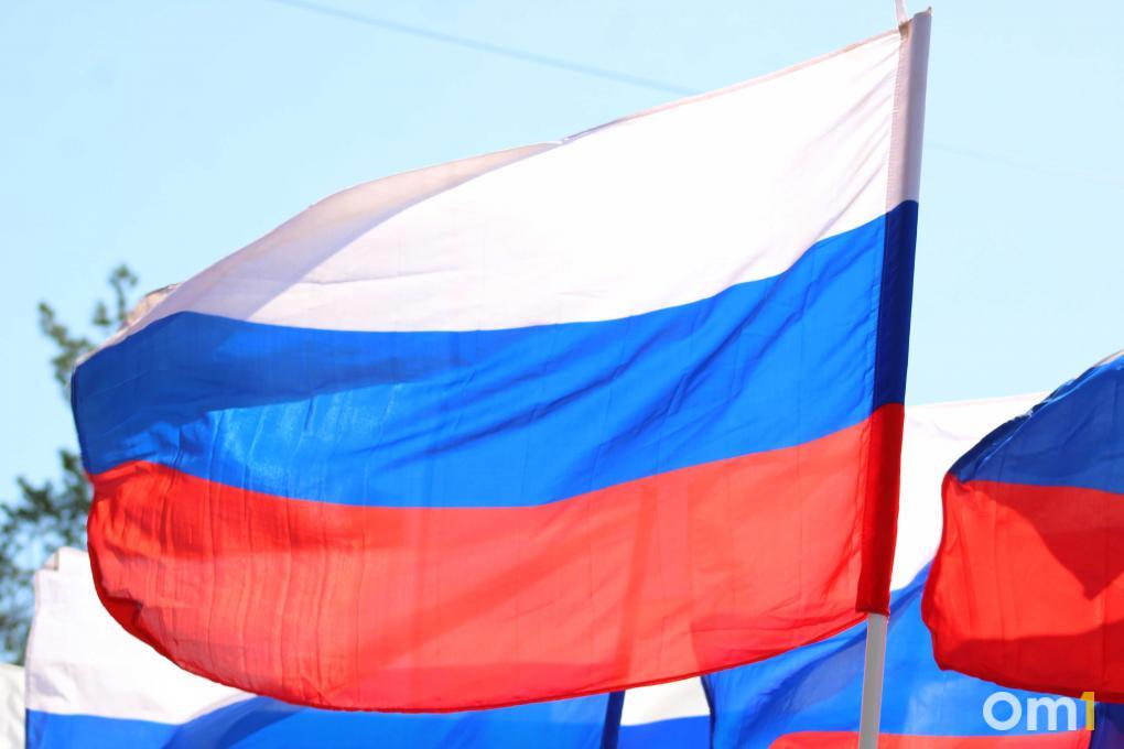 Список лучших поздравлений с Днём России — бери и используй!