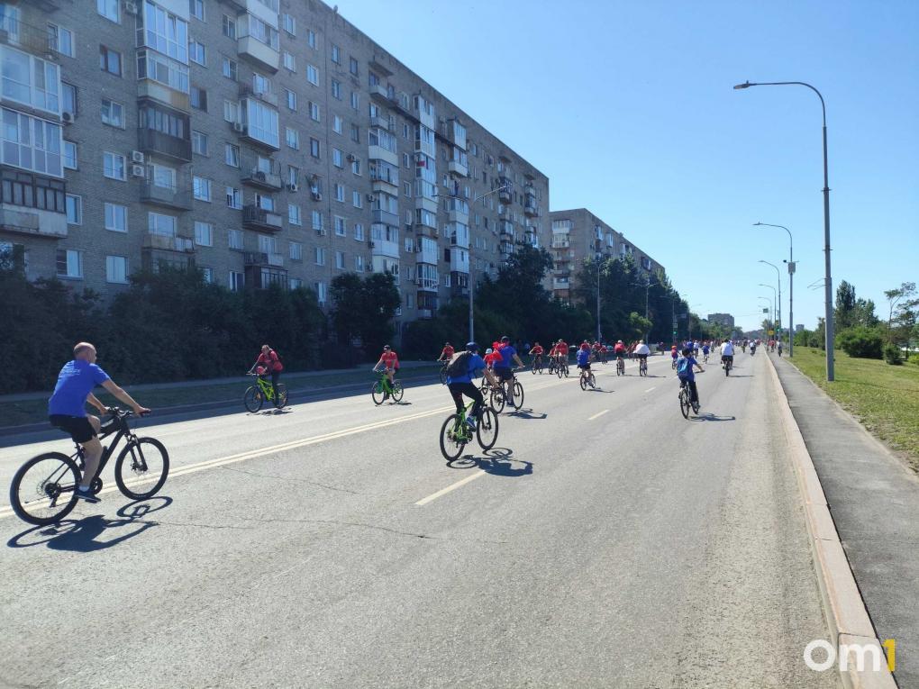 Жаркий велопарад: вот каким был «ВелоОмск-2026»