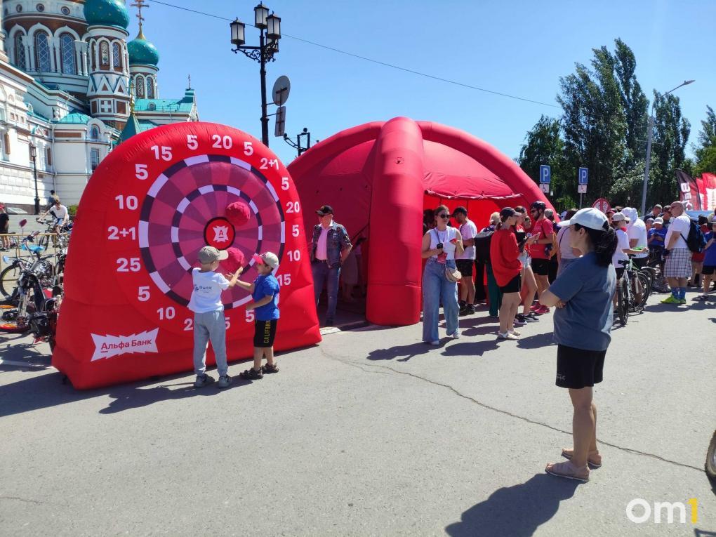 Жаркий велопарад: вот каким был «ВелоОмск-2026»