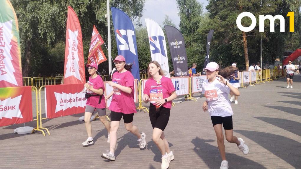 Драма на «Цветочном забеге»: омичке не хватило одной секунды до победы