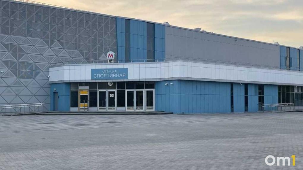 «Это стыд и срам»: новосибирцы раскритиковали правила и удобства «Сибирь-Арены»
