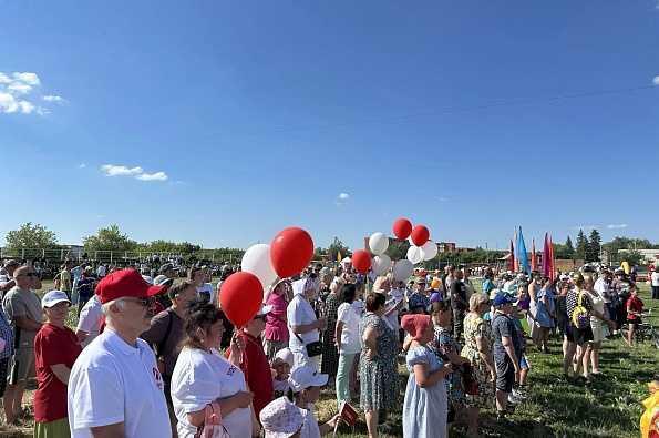 Два населённых пункта Омского района отпраздновали юбилеи