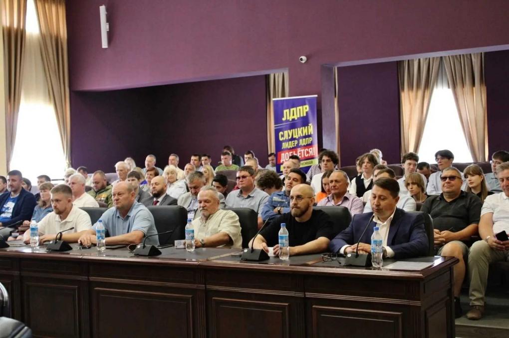 ЛДПР представила команду кандидатов на выборы в Законодательное собрание Омской области