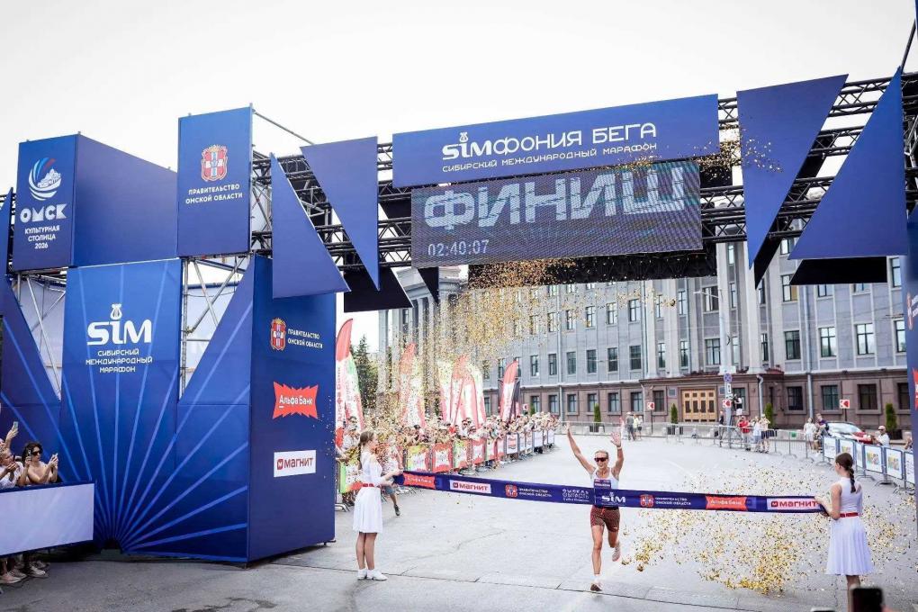 Пента-трик Ковалёвой и рекорды, которых не было: как прошёл Сибирский международный марафон — 2026