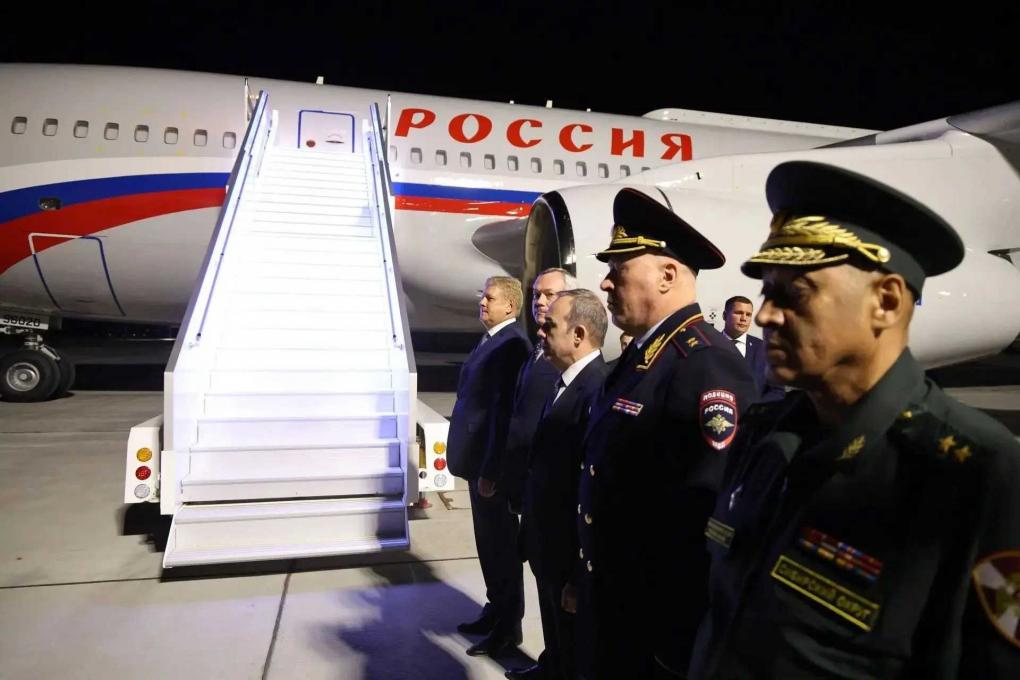 В правительстве Новосибирской области показали кадры встречи Путина в аэропорту