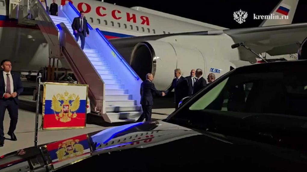 «Доставайте сервиз»: новосибирцы бурно отреагировали в соцсетях на приезд Владимира Путина