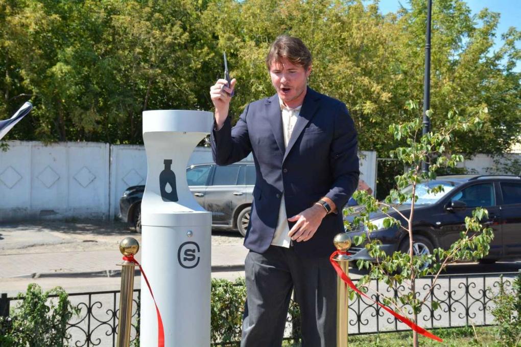 Чистая вода стала доступнее: в центре Омска открыли питьевой фонтанчик