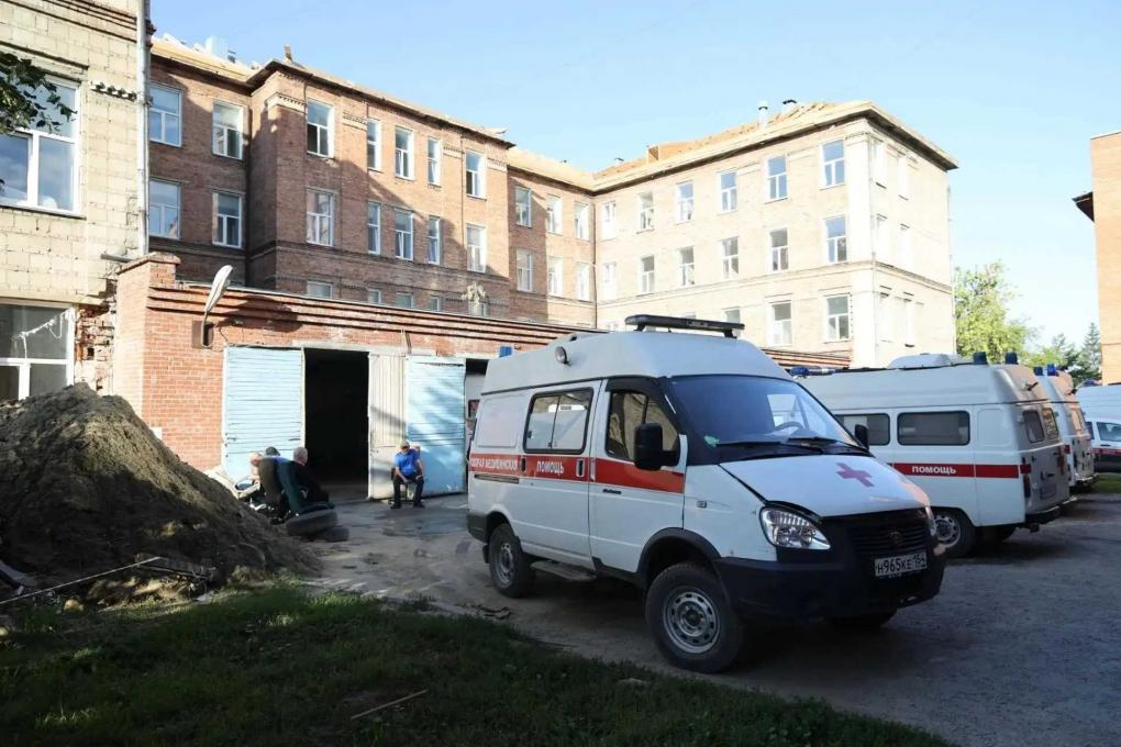 Губернатор Новосибирской области оценил ход ремонта социальных объектов в Бердске