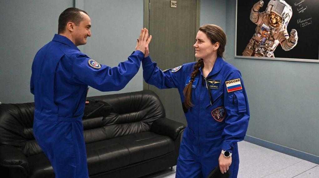 День рождения встречает на орбите новосибирский космонавт Анна Кикина