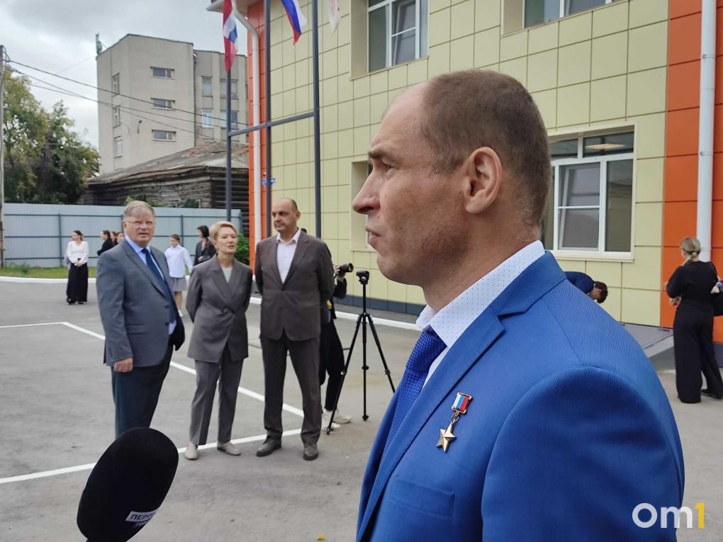 В Омске торжественно открыли начальную школу при 85-й гимназии