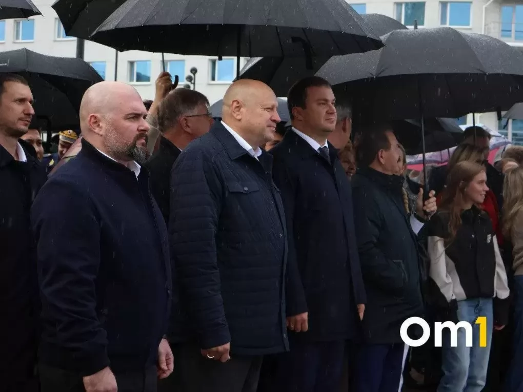 В Омске открыли обновлённую версию шара «Держава» на площади Бухгольца