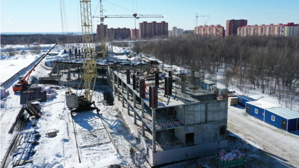 Группа «ВИС» показала фото со строек новых поликлиник Новосибирска
