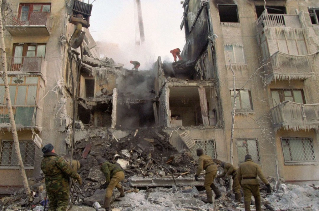 На этих фото запечатлена смерть — изображения Новосибирска, на которые попали самые страшные катастрофы в городе