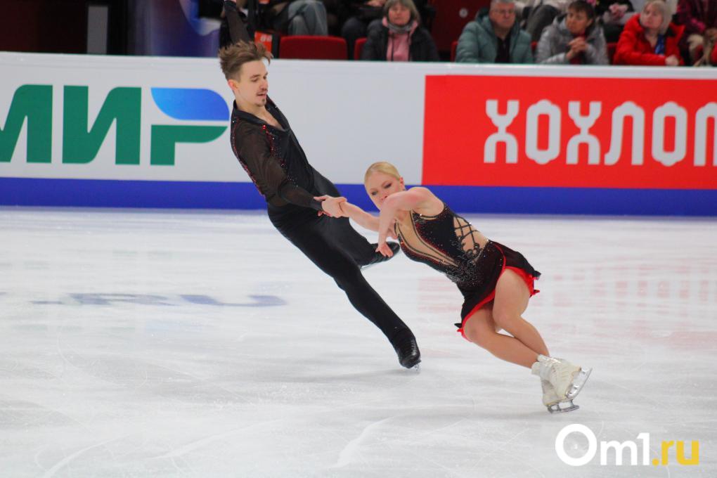 Гуменник ушёл в отрыв, а у девушек возникла интрига: итоги первого дня этапа Гран-при в Омске