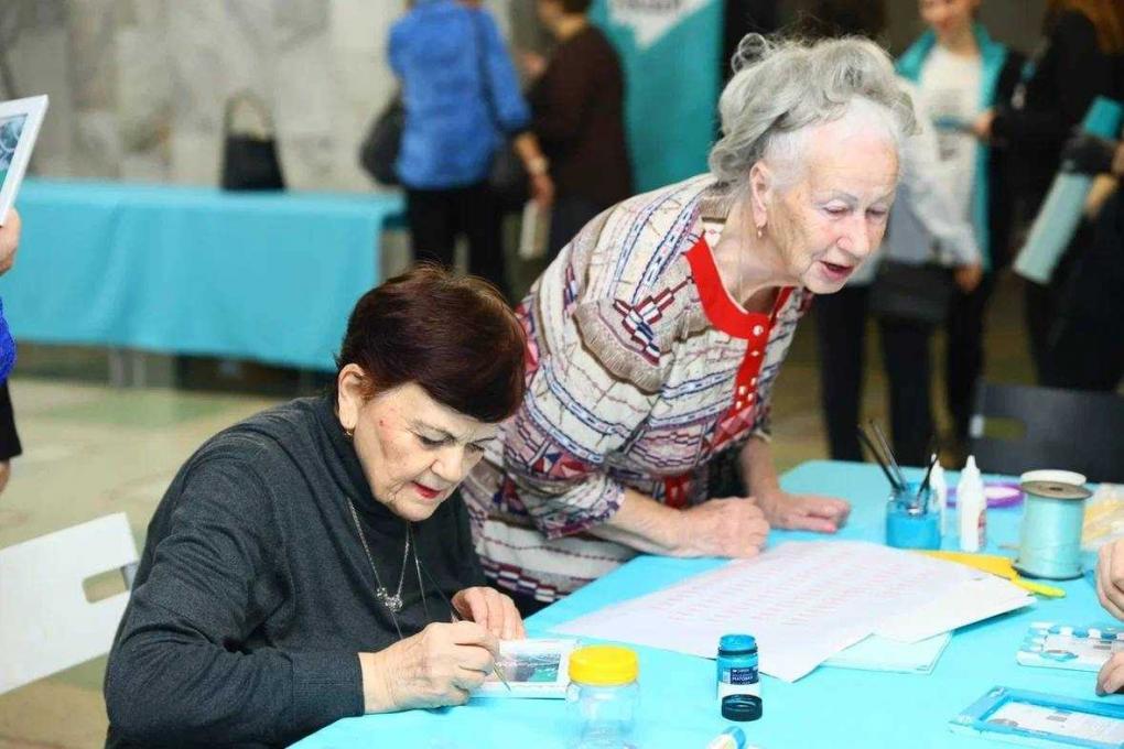 В Новосибирске «Новые люди» запустили проект поддержки старшего поколения «Жить по-новому»