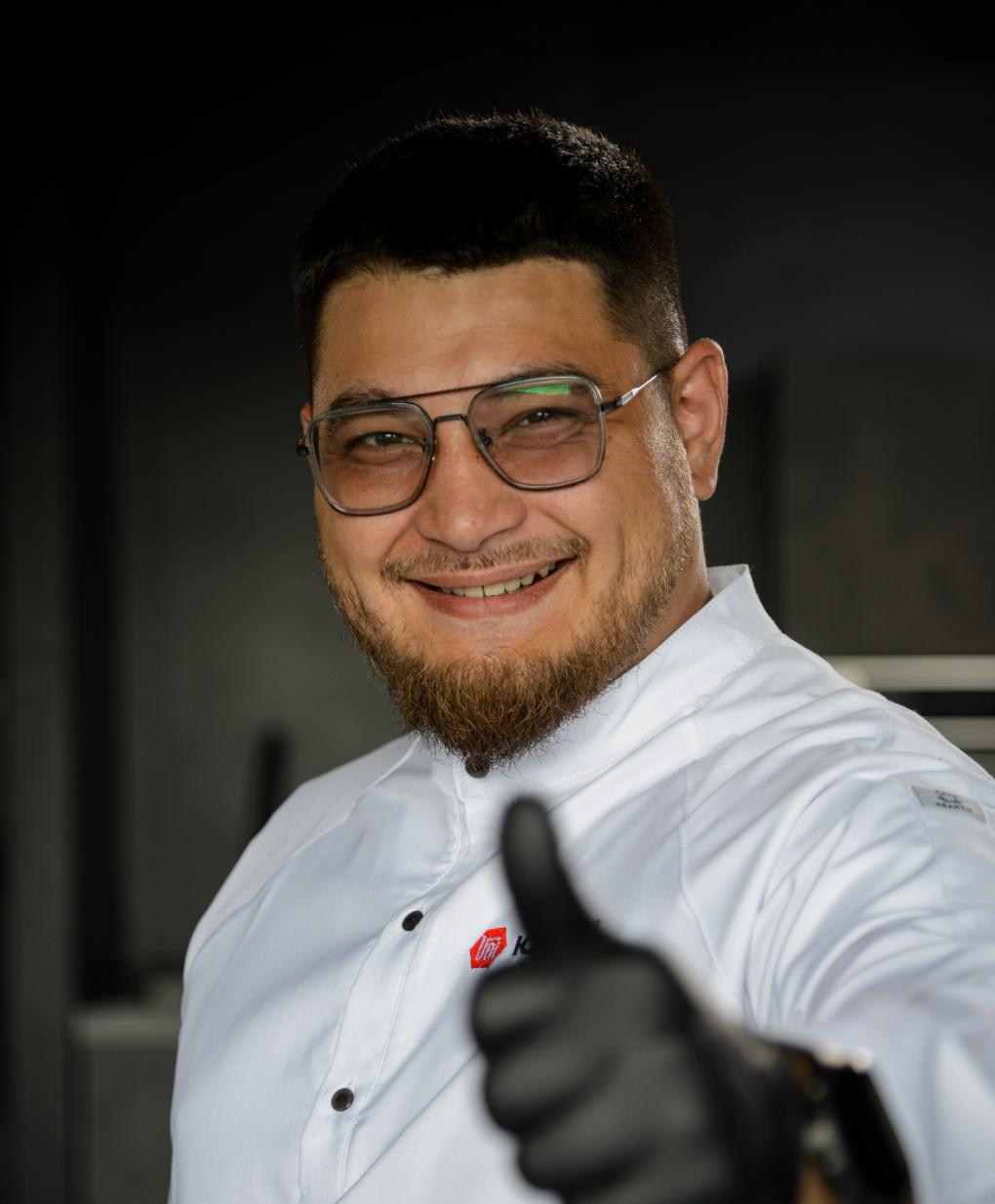 Гастрономическая революция на АЗС: «Юнигаз» запустил линейку фирменных бургеров