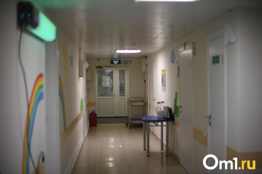 Детская инфекционная больница Новосибирска заполнена на 85% из-за сезонного гриппа и ОРВИ