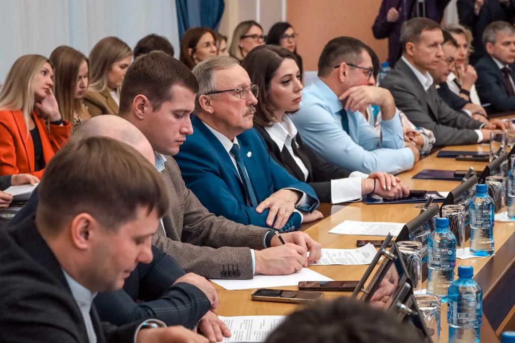 Бюджет Новосибирска на 2026 год принят в первом чтении