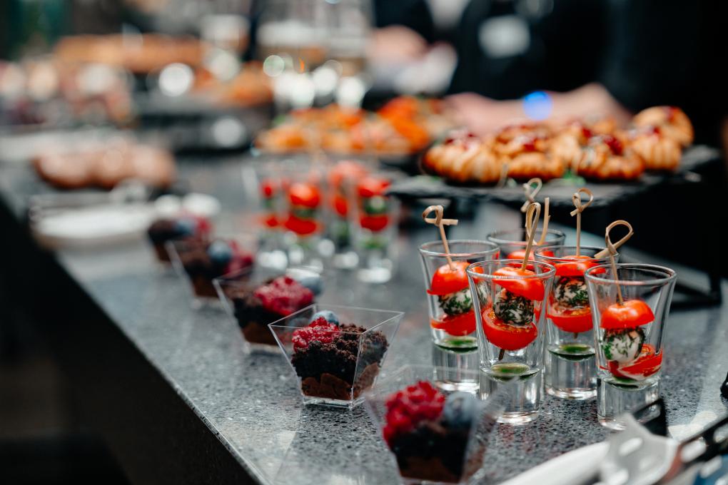 Космический полёт в Новый год вместе с отелем Cosmos!