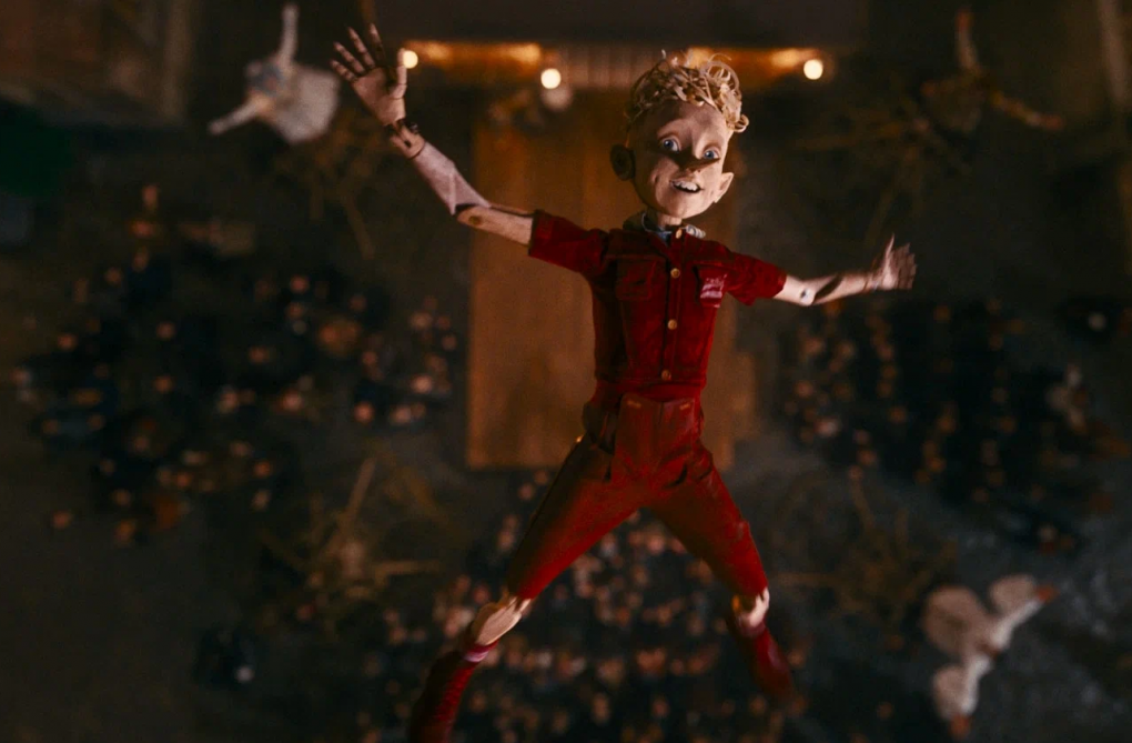 Чебурашка, Буратино и Мадс Миккельсен: какие фильмы посмотреть в омских кинотеатрах на январских?