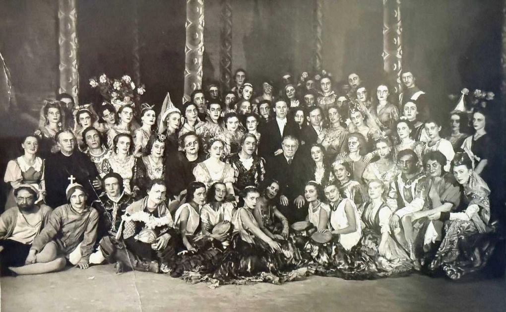 Ушла из жизни новосибирская балерина Елена Аронова: 73 года на сцене и за кулисами НОВАТа