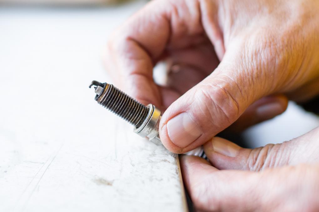 Эксперты разобрали автомобиль после работы на улучшенном топливе и проверили мотор