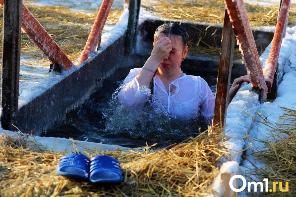 Чудесная вода и обрядовое печенье: что символизирует праздник Крещения