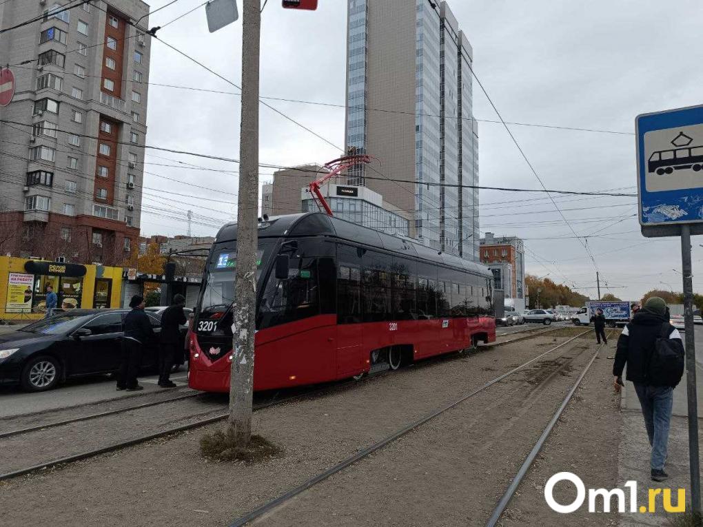 Новые трамваи на маршруте №13 вызвали недовольства в Новосибирске