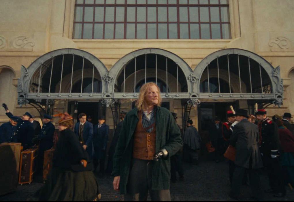 Плох ли фильм про блох? На больших экранах показывают «Левшу»